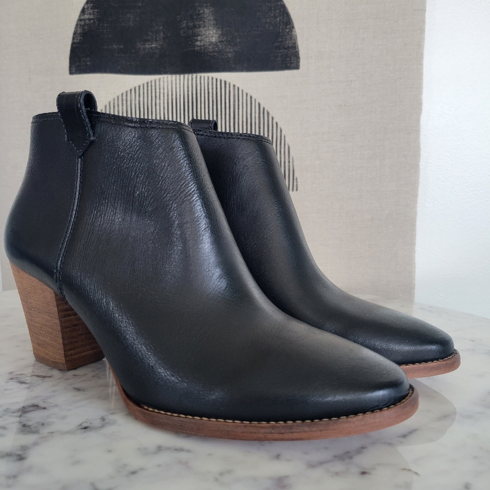 NWT Madewell Billie Boot in Black Leather